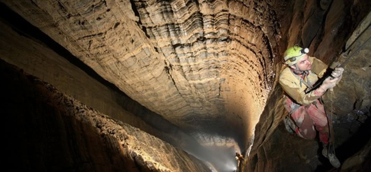 Интересные места: 3 место пещерный комплекс Крубера